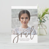 Moderne foto collage Grad Zilver Script Afstuderen Kaart (Staand voorkant)