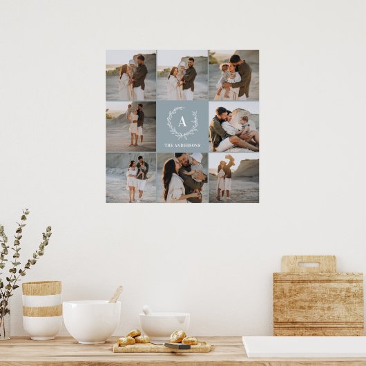 Moderne foto collage krans monogram familie blauw poster (Keuken)