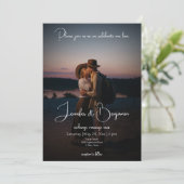 Moderne foto Donkere minimale bruiloft Kaart (Staand voorkant)