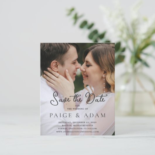 Moderne foto-editorial huwelijks-'Save the Date' (Staand voorkant)