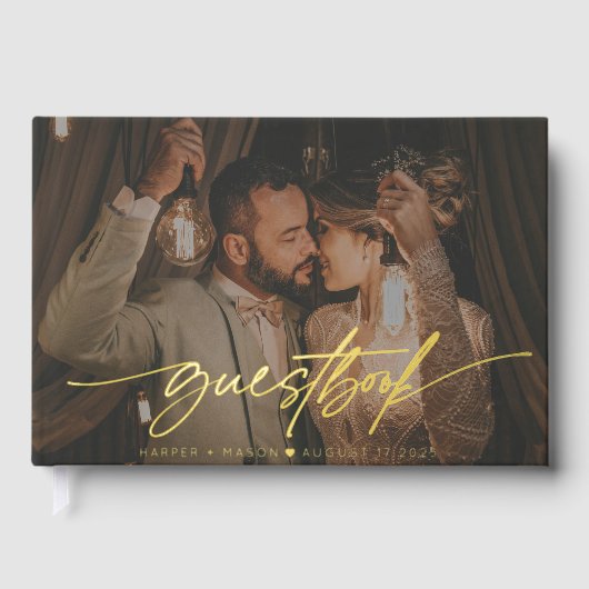 Moderne foto Elegant Script Monogram Bruiloft Gastenboek (Voorkant)
