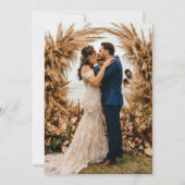 Moderne foto Elegante Typografie Huwelijk Kaart (Achterkant)