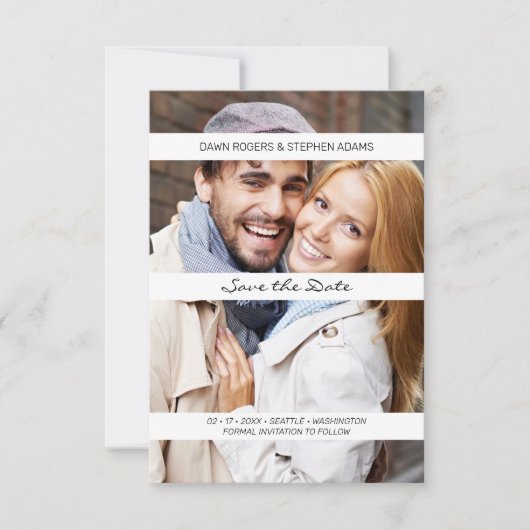 Moderne foto Engaged Couple Wedding Announcement Save The Date (Voorkant)
