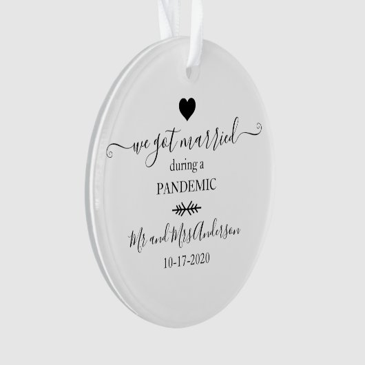 Moderne foto gehuwd tijdens pandemische keepomwill ornament (voorkant)