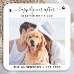 Moderne foto, gelukkig ooit na hondenweduwschap kartonnen onderzetters<br><div class="desc">Gelukkig is het altijd beter met een hond! Voeg de afsluitende aanraking toe aan je bruiloft met deze schattige onderzetters voor de bruiloft van de douane. Ideaal voor je bruiloft na feest en ontvangst. Pas deze foto-onderzetters aan met uw favoriete trouwfoto, hondje van een eerbetoon of je nieuwe foto met...</div>