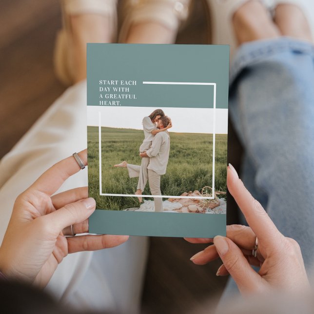 Moderne foto Groene familie — liefdevol cadeau (Creator heeft geüpload)