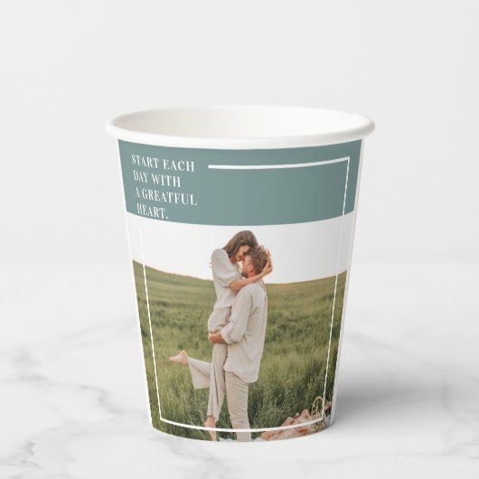 Moderne foto Groene familie — liefdevol cadeau Papieren Bekers (Achterkant)