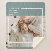 Moderne foto Groene familie — liefdevol cadeau Sherpa Deken (Voorkant)