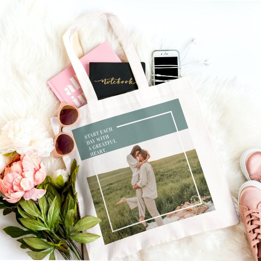 Moderne foto Groene familie — liefdevol cadeau Tote Bag