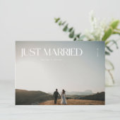Moderne foto 'Just Married' bruiloft na feest Kaart (Staand voorkant)