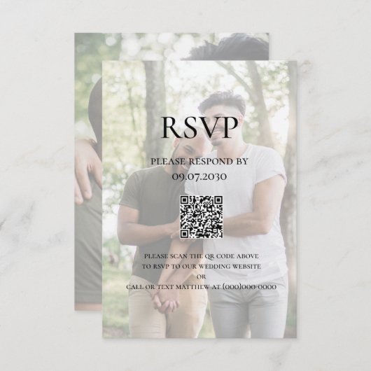 Moderne foto LGBTQ QR Code RSVP Kaartje (Voorkant / Achterkant)