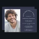Moderne Foto Man 30th Birthday Party Navy Kaart<br><div class="desc">Modern Foto Man 30th Birthday Party Navy Blue. Een volledig aanpasbaar ontwerp, vervang eenvoudig de steekproeffoto met uw en personaliseer de tekst aan uw details. U kunt de blauwe achtergrond voor de marine aan beide zijden en tekstkleur en -stijl ook wijzigen als u dit wenst via de optie Verdere aanpassing....</div>