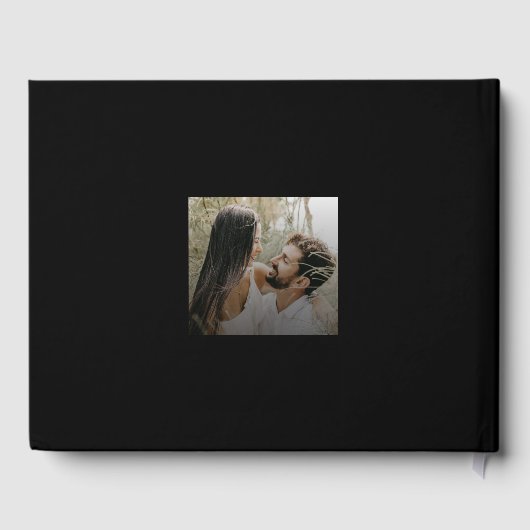 Moderne foto met zwarte overlay bruiloft gastenboek (Achterkant)