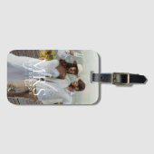 Moderne Foto Monogram Pasgetrouwden Reizen Bagagelabel (Voorkant (horizontaal))