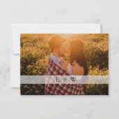 Moderne foto overlay bruiloft RSVP kaart (Achterkant)