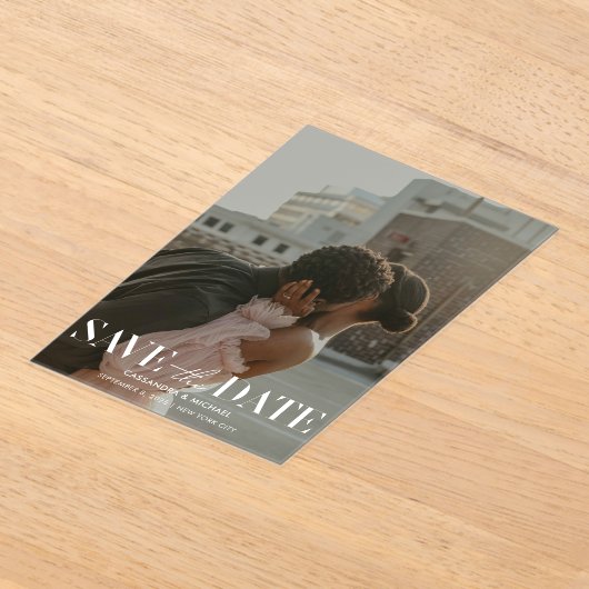 Moderne foto overlay bruiloft Save the Date Clear Acryl Uitnodigingen (Laagn)