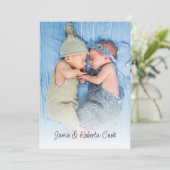Moderne foto-overlay naam Twins Birth Announoundin Aankondiging (Staand voorkant)