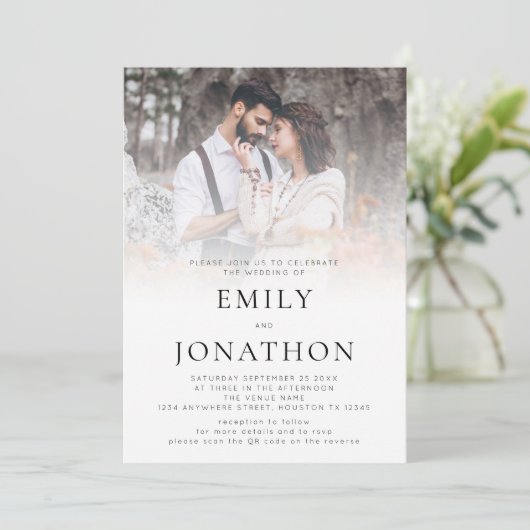 Moderne foto-overlay QR-code bruiloft Kaart (Staand voorkant)