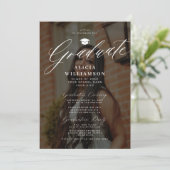 Moderne foto overlay script zwart afstudeerfeest kaart (Staand voorkant)