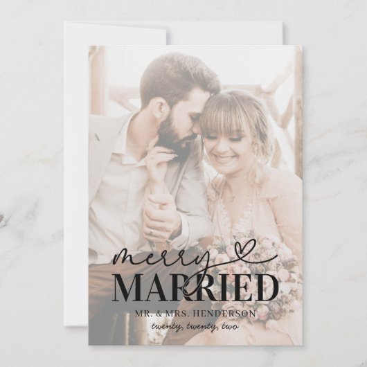 Moderne foto van gelukkig getrouwd paar met Kerstm Feestdagenkaart (Voorkant)