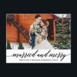 Moderne foto van kalligrafie, gehuwd en huwelijk briefkaart<br><div class="desc">Moderne Elegant Calligraphy Script Weddenschap Foto gehuwd en vrolijk kerstBriefkaart</div>