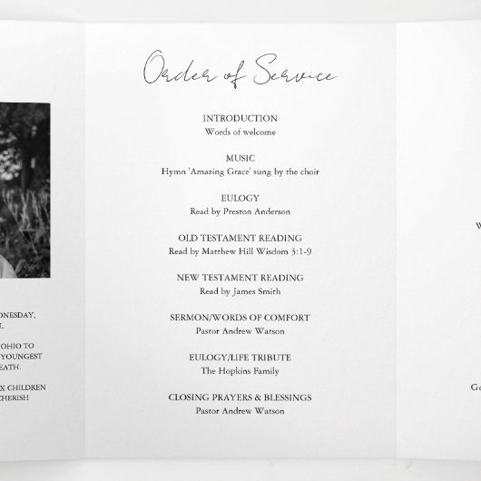 Moderne foto van Tri-Fold Funeral Memorial Program Drieluik Aankondiging (Binnenkant midden)