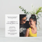 Moderne foto Verloving huwelijksdouche Uitnodiging (Staand voorkant)