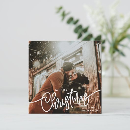 Moderne foto Vrolijk kerstscript Trendy paar Feestdagenkaart (Staand voorkant)
