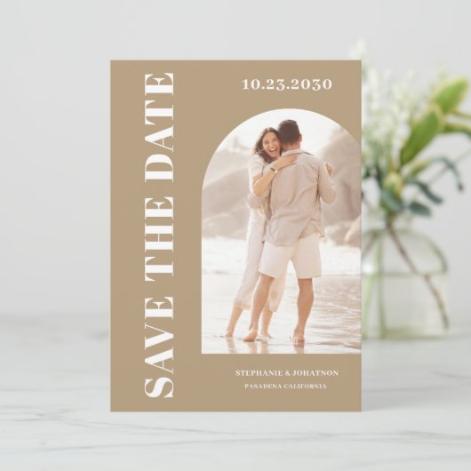 Moderne fotoArch beige Save The Date (Staand voorkant)