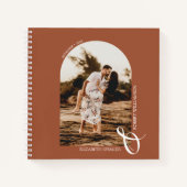 Moderne fotoArch Terracotta Wedding Guest Book Notitieboek (Voorkant)