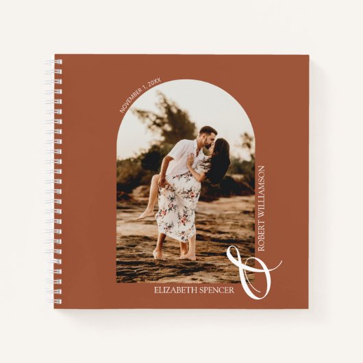 Moderne fotoArch Terracotta Wedding Guest Book Notitieboek (Voorkant)