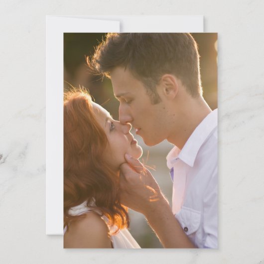 Moderne Fotobruiloftsinvatie met Elegante Script Kaart (Achterkant)