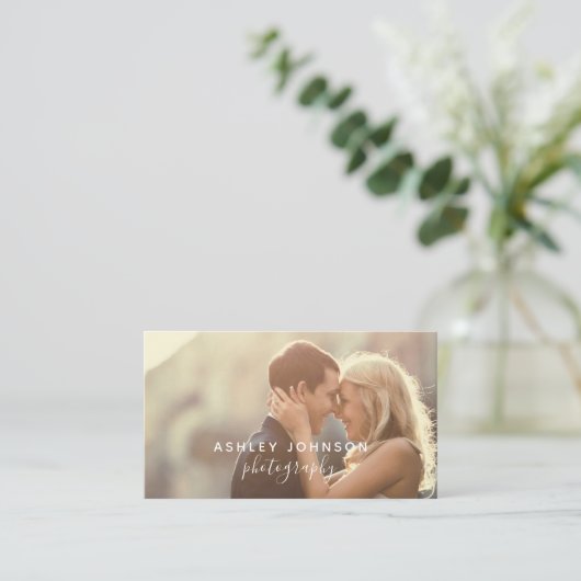 Moderne Fotografe script Sociale Media Foto Visitekaartje (Staand voorkant)