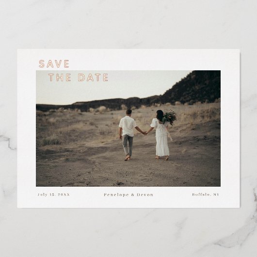 Moderne fotokaart met Save the Date in Folie Uitnodiging (Voorkant)