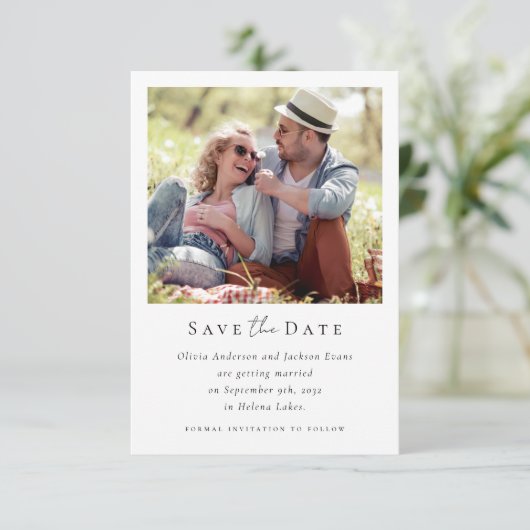 Moderne fotokalligrafie bruiloft save the date (Staand voorkant)