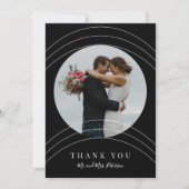Moderne fotonamen script zwart-wit bruiloft bedankkaart (Voorkant)