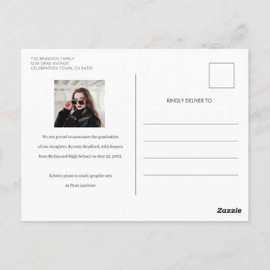 Moderne fotostrips Beige Afstuderen Aankondiging Briefkaart (Achterkant)