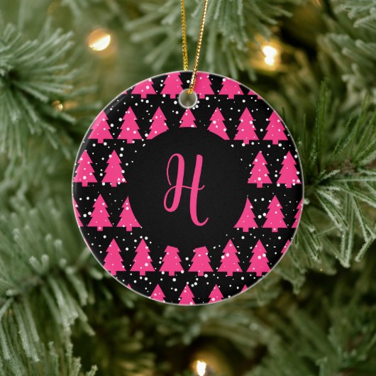 Moderne Fuchsia & Black kerstboommonogram Ce. Keramisch Ornament (Boom)