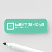 Moderne functie voor aangepaste Logo naam werkneme Naamplaatje (In situ)