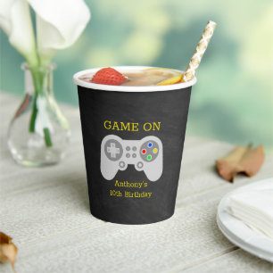 Moderne gamer elke leeftijd papieren bekers