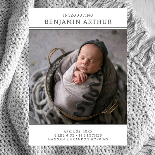 Moderne geboorteaankondiging van de fotojongen kaart