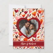 Moderne gedurfde rode oprechte bloemen save the date (Achterkant)