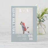 Moderne gedurfde, stoffige blauwe foto van het ini save the date (Staand voorkant)