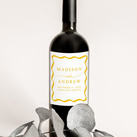 Moderne geel golvende Lijst bruiloft Wijn Etiket