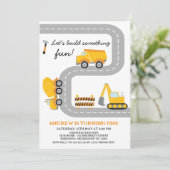 Moderne Gele Bouw Fun 1e Verjaardag Kaart (Staand voorkant)