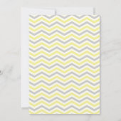 Moderne gele grijze chevron zigzag bruiloft kaart (Achterkant)