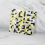 Moderne Gele grijze zwarte Geometrische keramische Tegeltje<br><div class="desc">Deze keramische tegel heeft een kleurrijk geometrisch patroon in zwart,  grijs,  geel en wit. De vierkanten zijn gekleurd in een willekeurig patroon en u kunt de kleuren in het gereedschap Ontwerp bewerken. * achtergrond van Freepik *</div>
