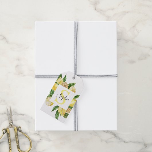 Moderne gele leemons Lijst en bladeren met naam Cadeaulabel (Met Touw)