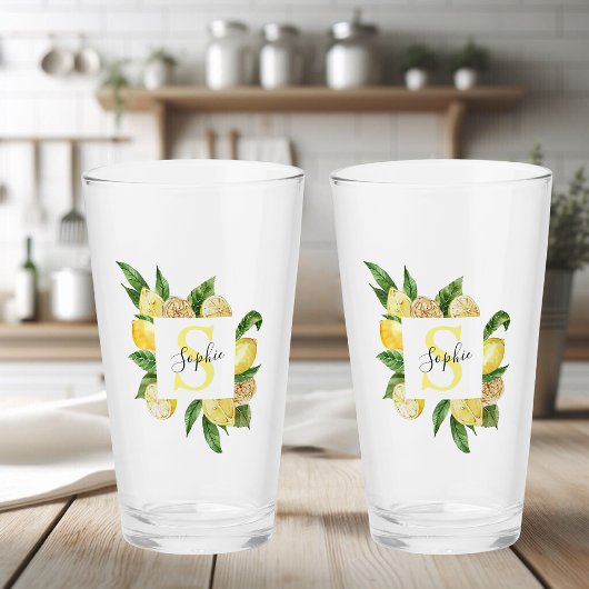 Moderne gele leemons Lijst en bladeren met naam Glas