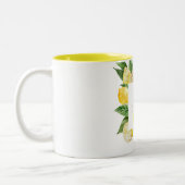 Moderne gele leemons Lijst en bladeren met naam Tweekleurige Koffiemok (Links)